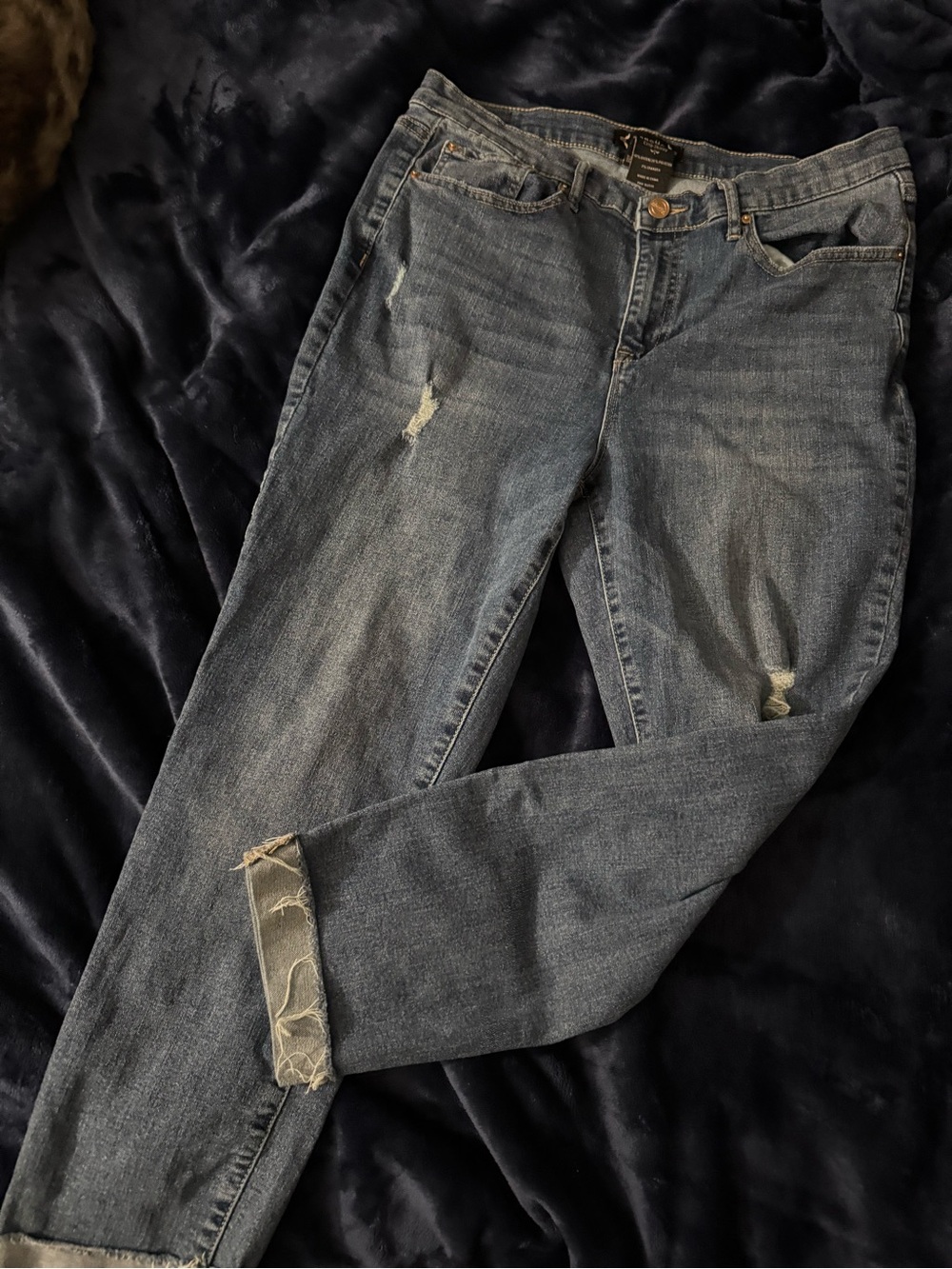 Nanette Lepore Distressed Dark Blue Cuff Ankle Jeans size 10